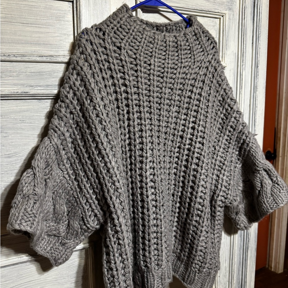 POL Chunky Knit Gray Sweater Large